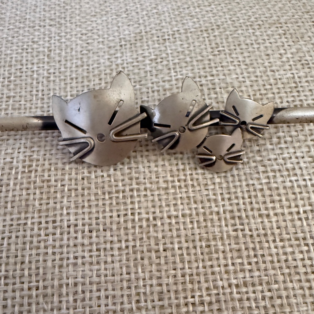 Beau Sterling Cat Brooch/ Pin
